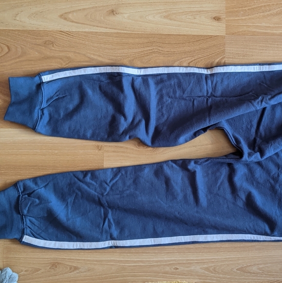 Acacia Kids Matching Sweatsuit Sweatshirt + Pants - Picture 11 of 13